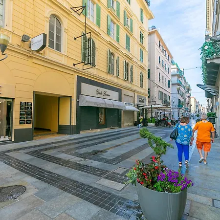 Seven - Via Matteotti 178 公寓式酒店 圣雷默