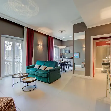 Seven - Via Matteotti 178 Aparthotel *