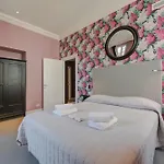 公寓式酒店 Seven - Via Matteotti 178 圣雷默