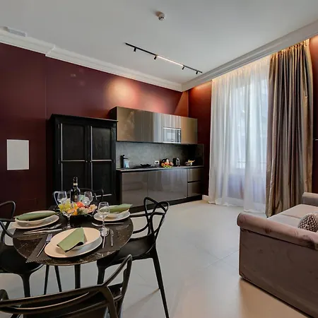 Ξενοδοχείο με διαμερίσματα Seven - Via Matteotti 178