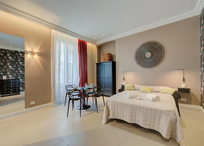 Seven - Via Matteotti 178 Ξενοδοχείο με διαμερίσματα 4*