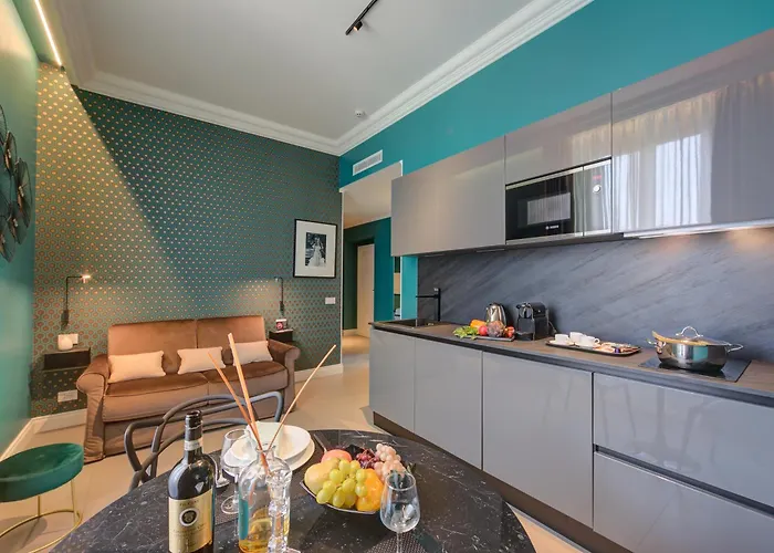 Seven - Via Matteotti 178 4* Σαν Ρέμο