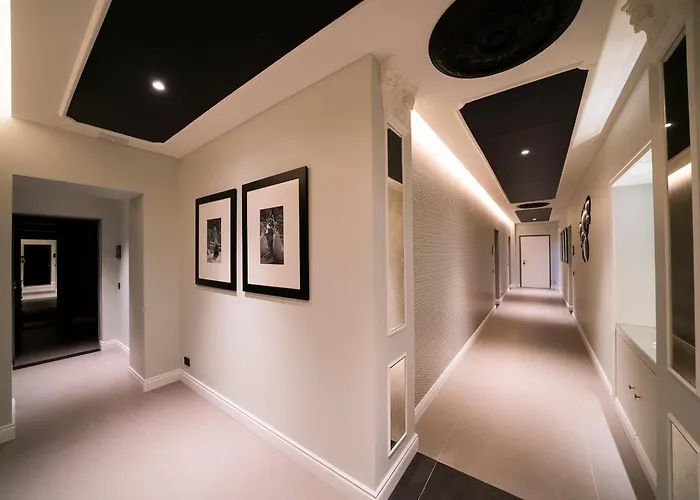 Seven - Via Matteotti 178 Ξενοδοχείο με διαμερίσματα 4*